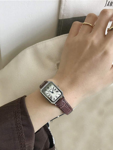 1pc Minimalista Feminino Retangular Numeral Romano Dial Moda Relógio de Pulseira de Bambu, Adequado para Roupas Diárias, Aniversário, Presentes de Aniversário