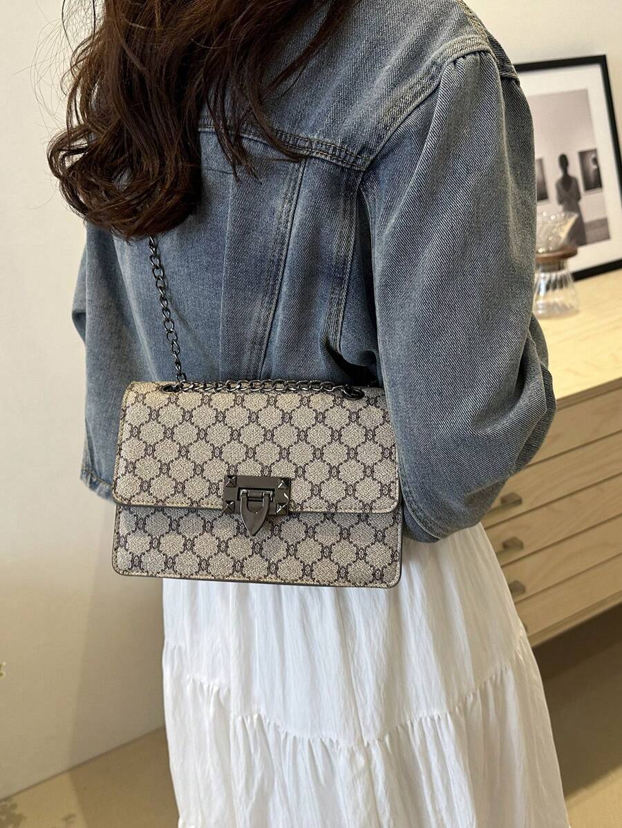 Bolsa de ombro clássica e luxuosa da moda