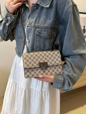 Bolsa de ombro clássica e luxuosa da moda