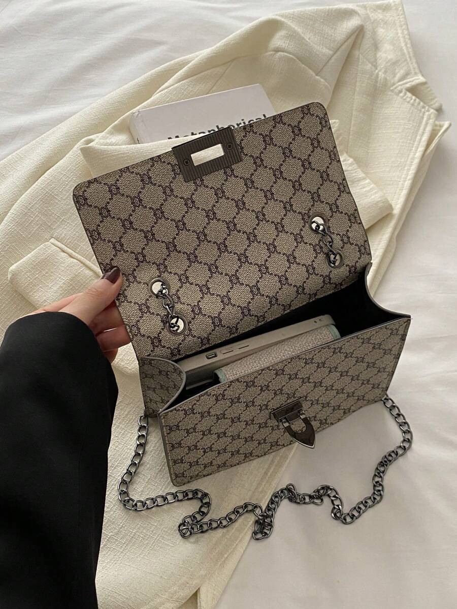 Bolsa de ombro clássica e luxuosa da moda