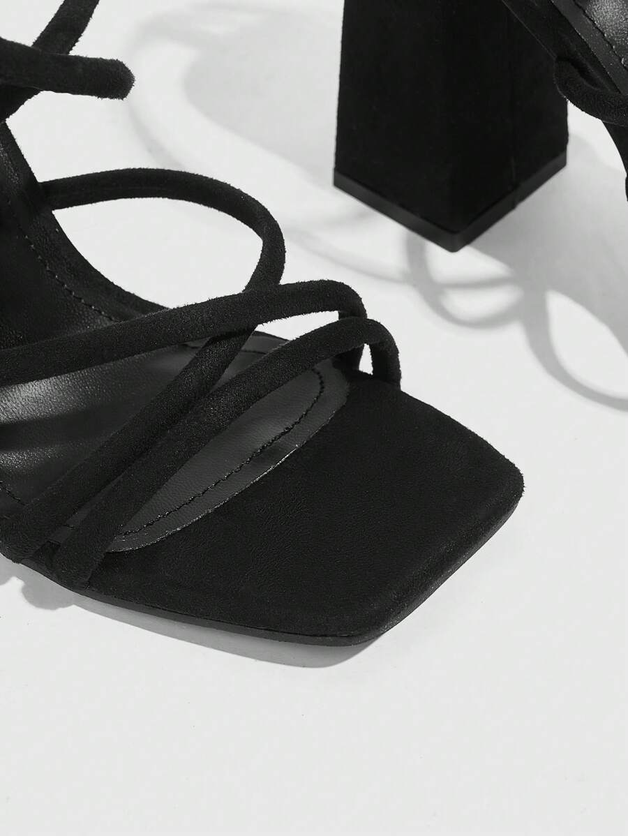 CUCCOO SZL Sapatos femininos com salto cruzado e tira no tornozelo, sandálias brancas para o verão, saltos de formatura, sapatos de festa, sapatos de volta às aulas, sapatos de estudante universitário, festa, baddie, elegante, chique, lindo estilo, natal,