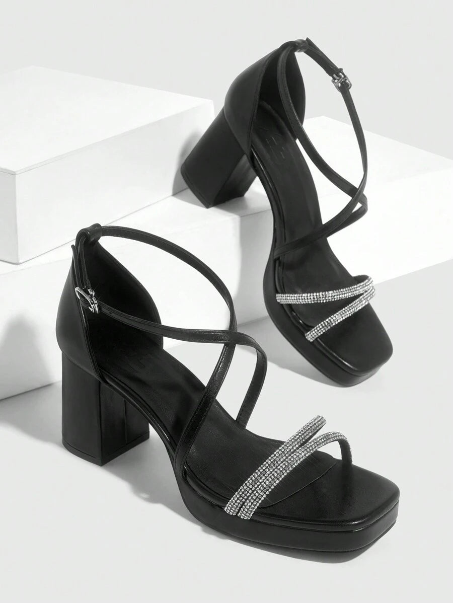 CUCCOO SZL Sapatos femininos com salto cruzado e tira no tornozelo, sandálias brancas para o verão, saltos de formatura, sapatos de festa, sapatos de volta às aulas, sapatos de estudante universitário, festa, baddie, elegante, chique, lindo estilo, natal,