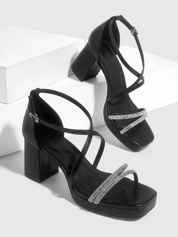 CUCCOO SZL Sapatos femininos com salto cruzado e tira no tornozelo, sandálias brancas para o verão, saltos de formatura, sapatos de festa, sapatos de volta às aulas, sapatos de estudante universitário, festa, baddie, elegante, chique, lindo estilo, natal,