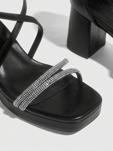 CUCCOO SZL Sapatos femininos com salto cruzado e tira no tornozelo, sandálias brancas para o verão, saltos de formatura, sapatos de festa, sapatos de volta às aulas, sapatos de estudante universitário, festa, baddie, elegante, chique, lindo estilo, natal,