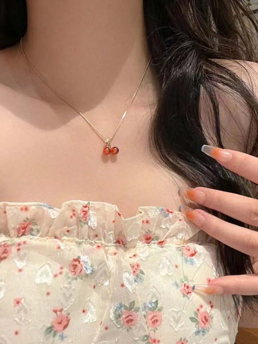 1pc colar de pingente de cereja vermelha de alta qualidade para mulheres, simples e delicado, moderno e elegante corrente de clavícula