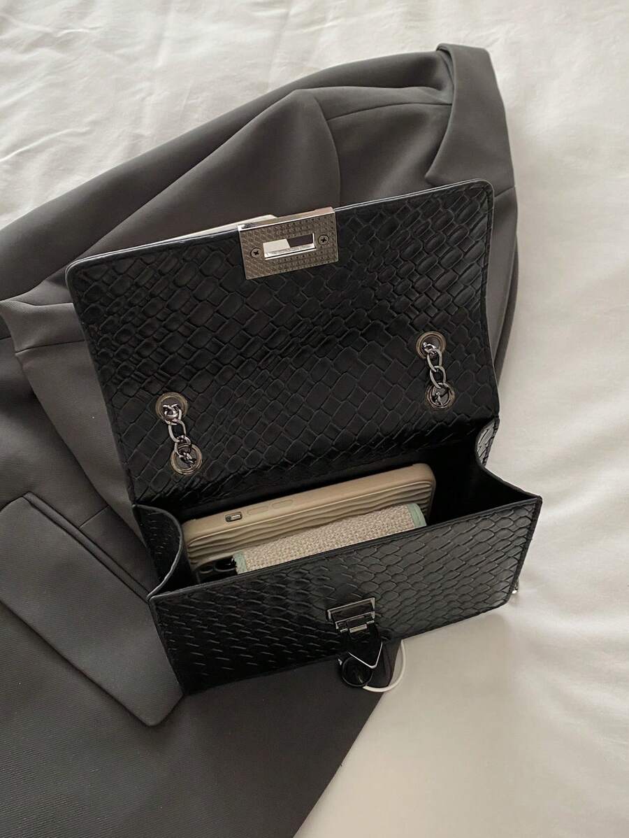 Bolsa de ombro clássica e luxuosa da moda