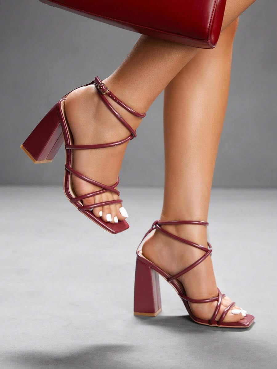 CUCCOO SZL Sapatos femininos com salto cruzado e tira no tornozelo, sandálias brancas para o verão, saltos de formatura, sapatos de festa, sapatos de volta às aulas, sapatos de estudante universitário, festa, baddie, elegante, chique, lindo estilo, natal,