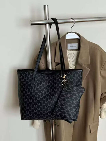Grande capacidade simples e versátil bolsa tote impressa com decoração de rebites para mulheres bolsa tote com estampa de flores retrô bolsa de ombro de grande capacidade bolsa de mão diária da moda para mulheres, novidade no outono/inverno bolsa tote de