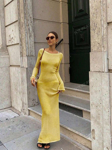 PARA BELEZA Vestido feminino primavera e verão, novo, bege, cor sólida, slim fit, sexy, sem costas, simples e atmosférico, de malha, manga comprida, lua de mel, casamento, temporada, praia, férias, estilo, transparente, vazado