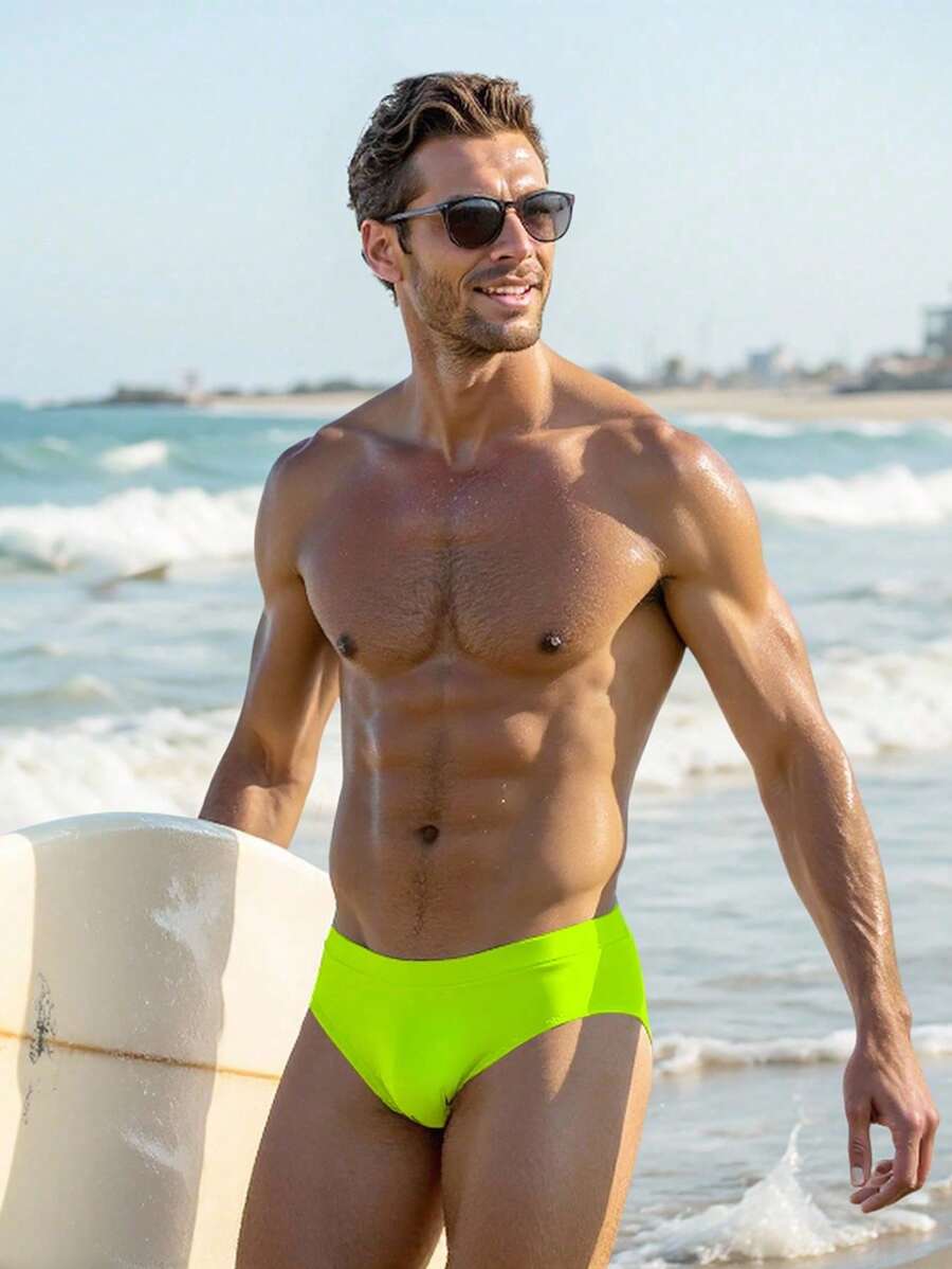 Manfinity Swimmode Calções de banho lisos com cintura elástica para homem