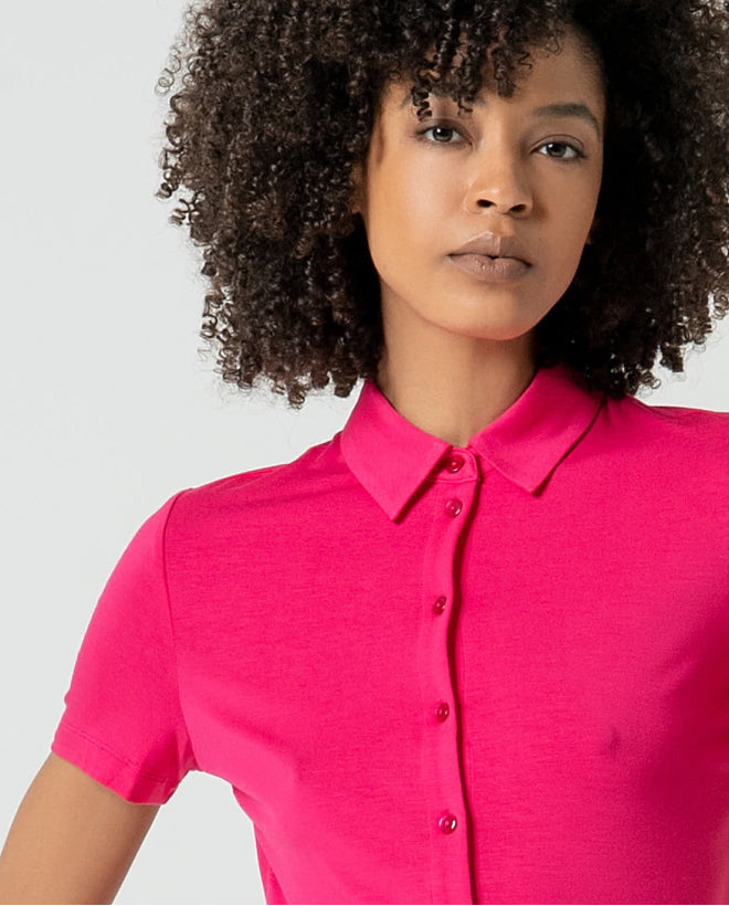 Blusa de manga curta com detalhe de ornamento Verde água