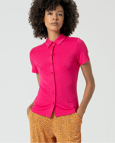 Blusa de manga curta com detalhe de ornamento Verde água