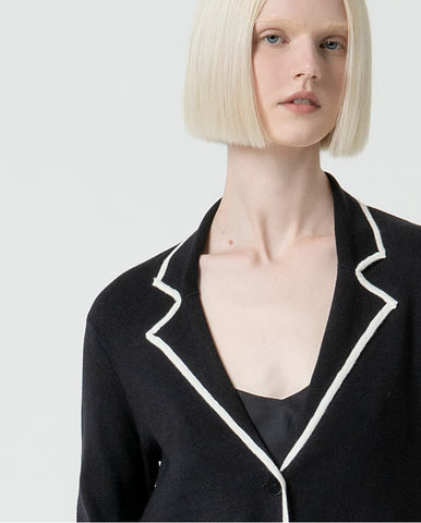 Blazer cruzado simples  2 botões Preto