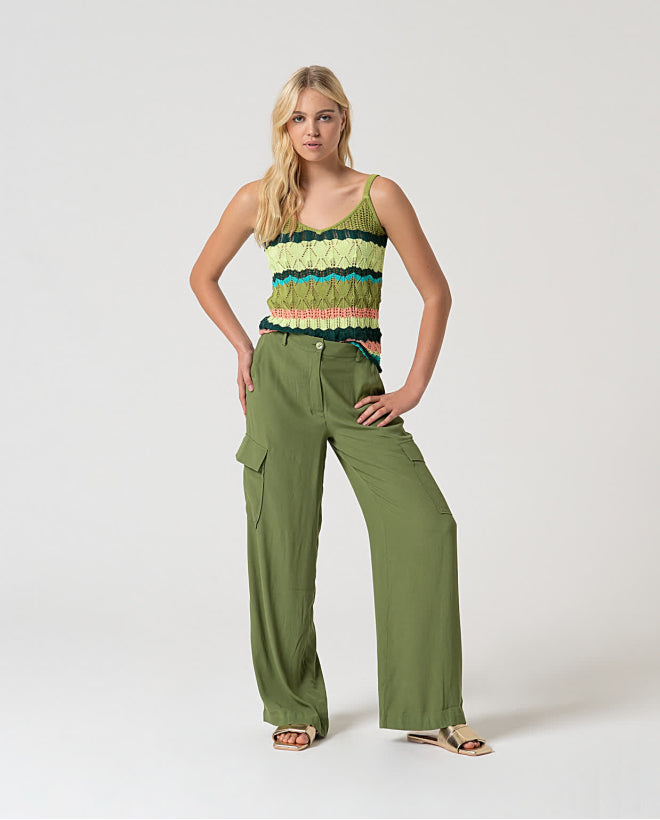 Cardigan longo de crochê abotoado Verde