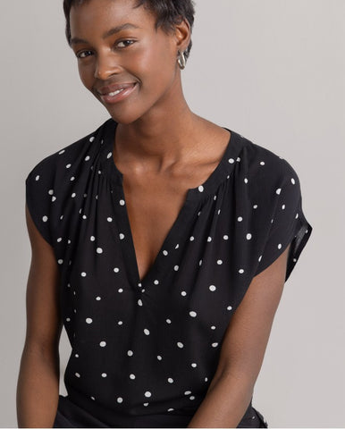 Blusa de manga curta com detalhe de ornamento Laranja